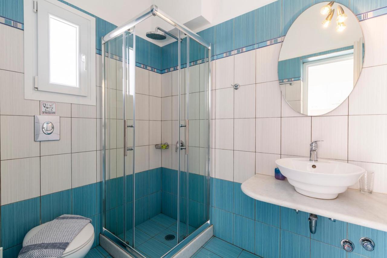 Ikaros Studios & Apartments Naxos City Экстерьер фото