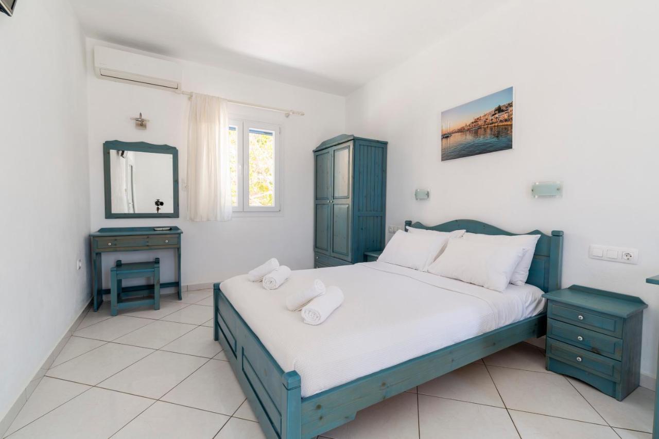 Ikaros Studios & Apartments Naxos City Экстерьер фото