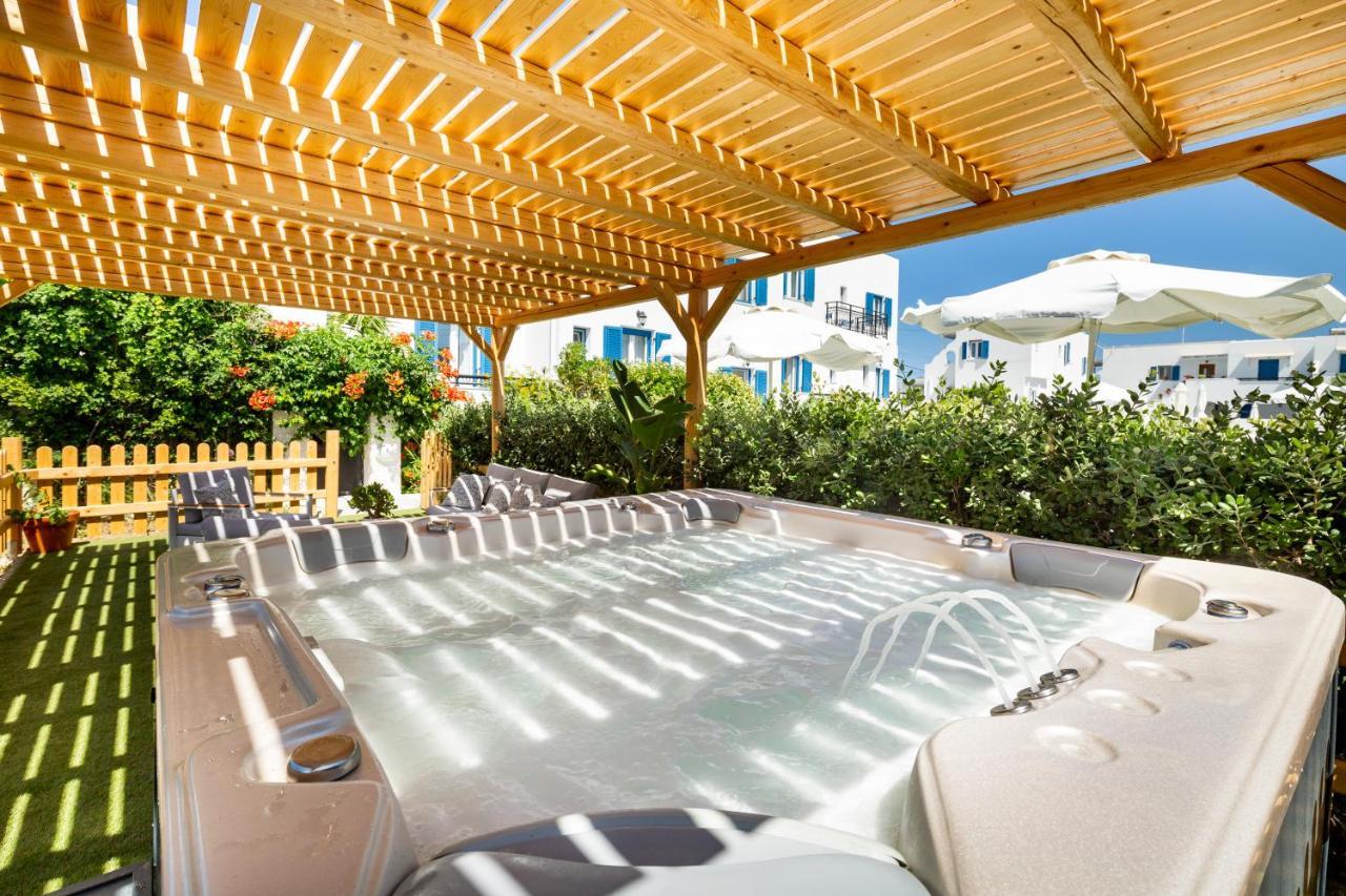 Ikaros Studios & Apartments Naxos City Экстерьер фото